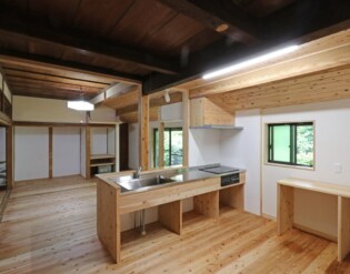 屋根裏部屋がある平屋