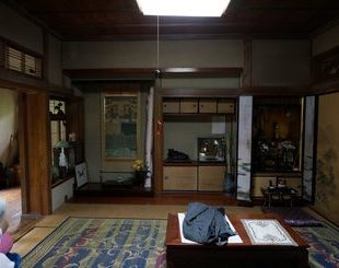 屋根裏部屋がある平屋のビフォー画像